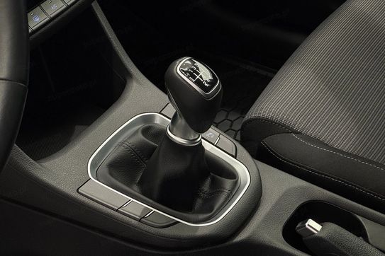 Hyundai i30 1.5 DPI Classic +
