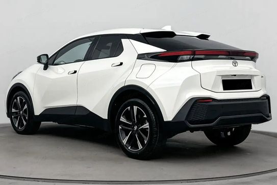 Toyota C-HR Style 2.0 Hybrid Dynamic Force Plug-in
