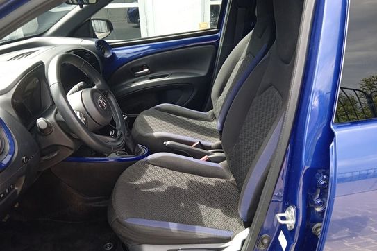 Toyota Aygo X 1.0 VVT-i