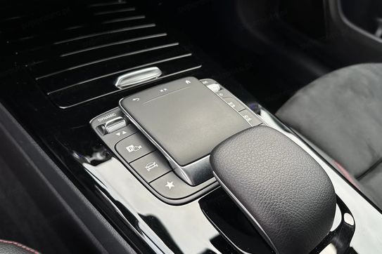 Mercedes CLA 200 AMG Line