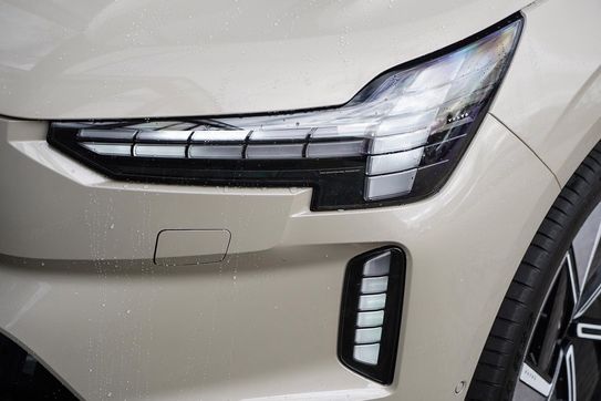 Volvo EX90 Twin Performance AWD Ultra 7 os