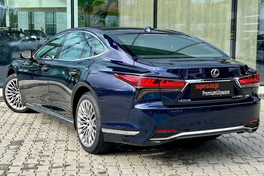 Lexus LS 500h Omotenashi AWD