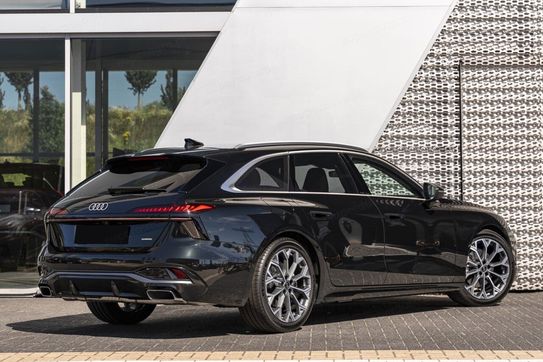 Audi A6 e-Hybrid quattro Avant