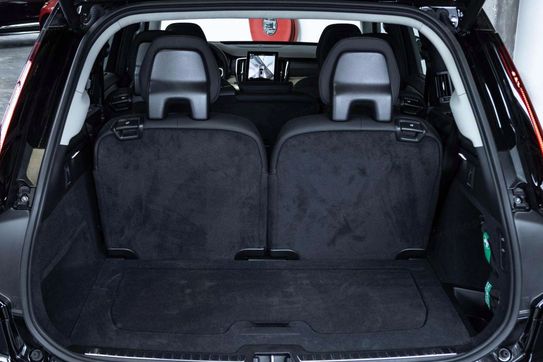 Volvo XC90 T8 AWD Plug-In Hybrid Ultra Bright 7os