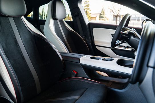 Mercedes CLA 200 AMG Line