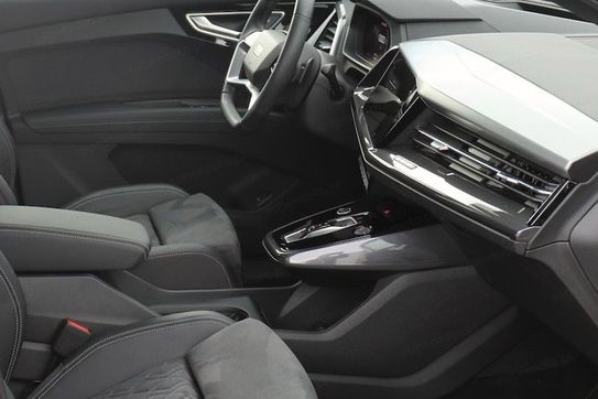 Audi Q4 e-tron 40 S Line