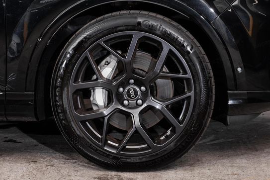 Audi Q7 TDI quattro S Line