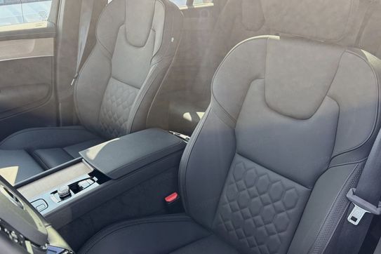 Volvo XC90 T8 AWD Plug-In Hybrid Ultra Bright 7os aut