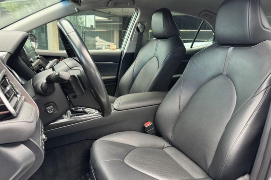 Toyota Camry 2.5 Hybrid Executive CVT