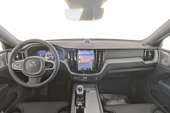 Volvo XC60 B5 B AWD Ultra Black Edition aut