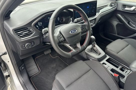 Ford Focus EcoBoost mHEV ST-Line X