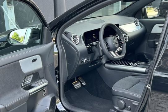 Mercedes GLA 200 AMG Line