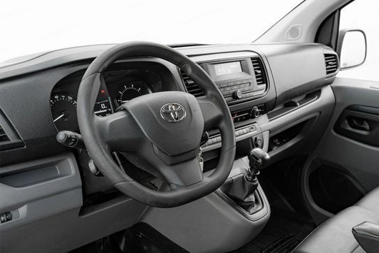 Toyota ProAce L2H1