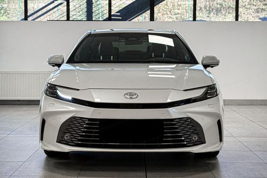 Toyota Camry Prestige 2.5 Hybrid Dynamic Force