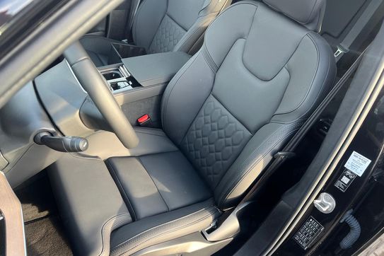 Volvo XC90 T8 AWD Plug-In Hybrid Plus Bright 7os