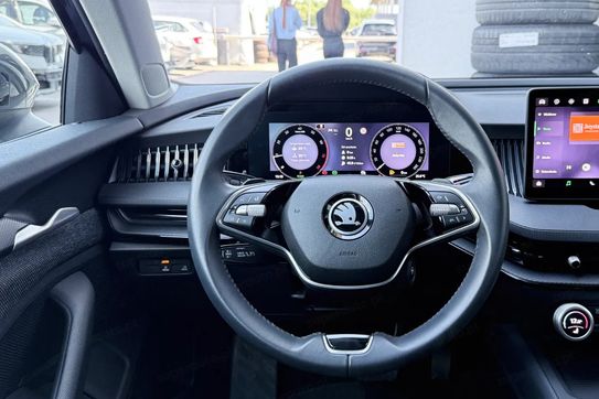 Skoda Superb TSI Essence DSG