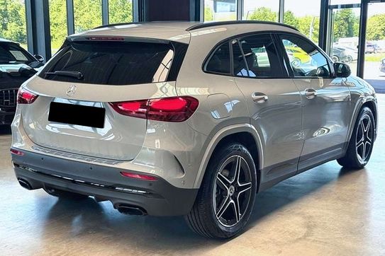 Mercedes GLA 220 4-Matic AMG Line