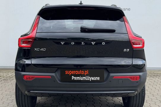 Volvo XC40 B3 Plus Dark