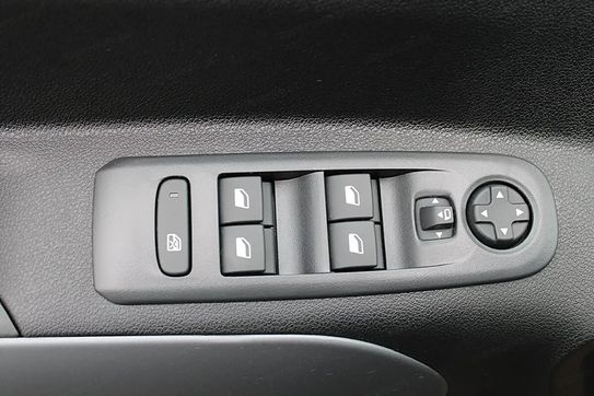 Fiat Qubo La Prima L1H1 AT