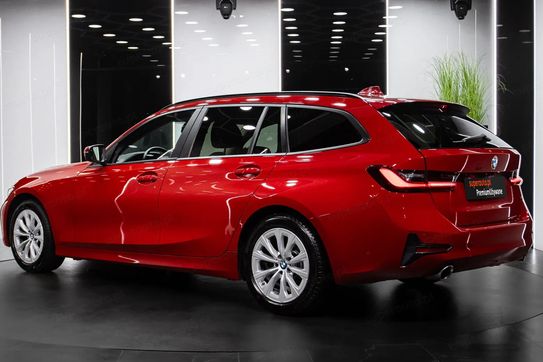 BMW Seria 3 320d xDrive mHEV Advantage sport-aut