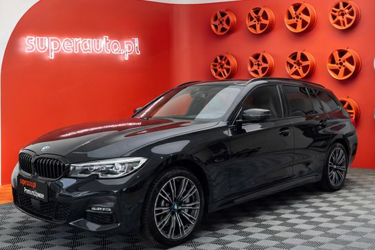 BMW Seria 3 Touring 330e xDrive M Sport