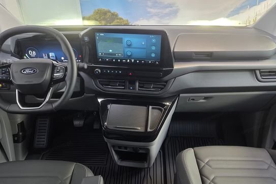 Ford Tourneo Custom L2H1 Titanium X 320 A8 AWD