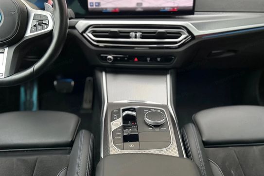BMW Seria 3 330e PHEV xDrive
