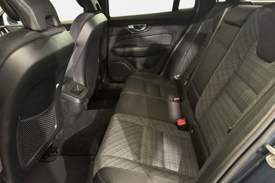 Volvo V60 B3 B Core