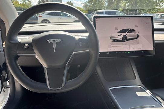 Tesla Model 3 Standard Range Plus