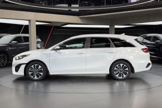 Kia Ceed 1.6 Gdi Phev l Dct