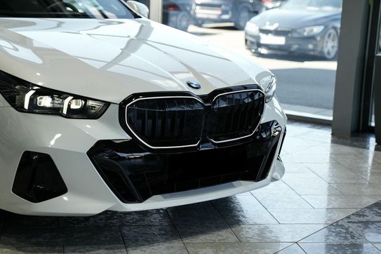 BMW Seria 5 520d xDrive M Sport