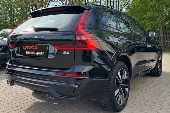 Volvo XC60 B5 B AWD Plus Dark