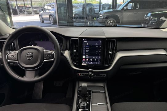 Volvo XC60 B4 B Momentum Pro aut