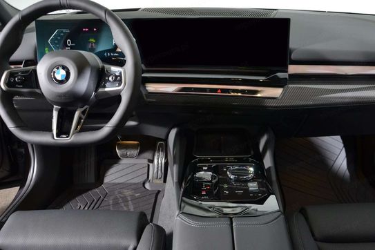 BMW Seria 5 540d xDrive M Sport