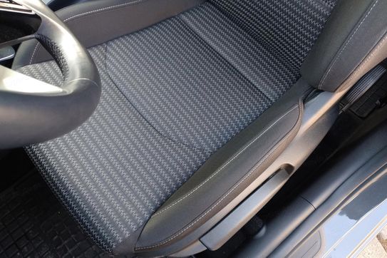 Kia Ceed M 1.5 T-GDI  DCT