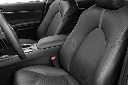 Toyota Camry 2.5 Hybrid Executive CVT
