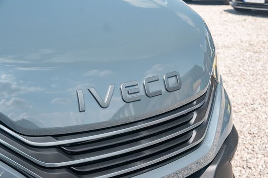 Iveco Daily 35S18 HI-MATIC 16m3 L4h2