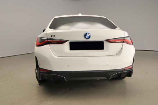 BMW i4 eDrive 40
