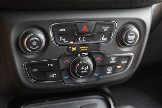 Jeep Compass 1.4 TMair Night Eagle FWD S&S