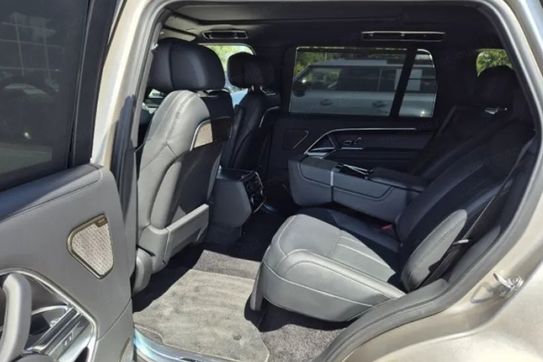 Land Rover Range Rover P460e PHEV LWB Autobiography