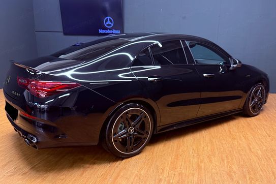 Mercedes CLA AMG 35  4-Matic