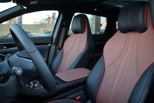 BYD Seal U DM-i  Design AWD