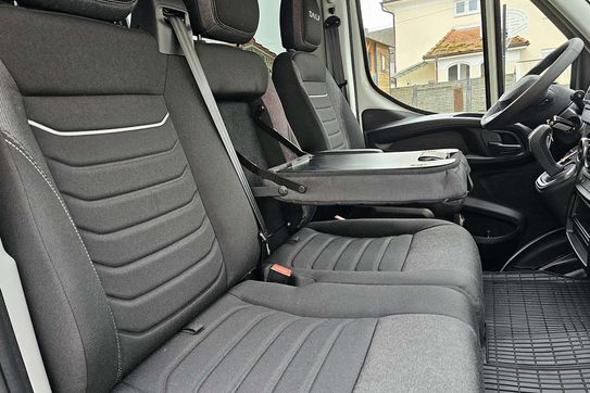 Iveco Daily 35S18 16m3 L4H2 Zabudowa Brygadowa Hi-Matic