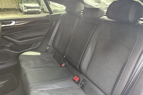 Volkswagen Arteon R-Line 2.0 TSI  DSG
