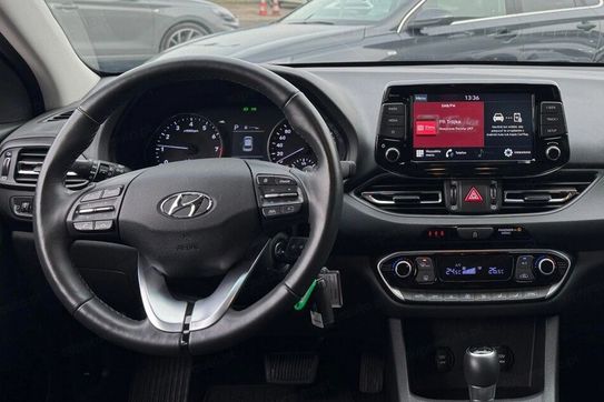 Hyundai i30 1.0 t-Gdi Smart Dct
