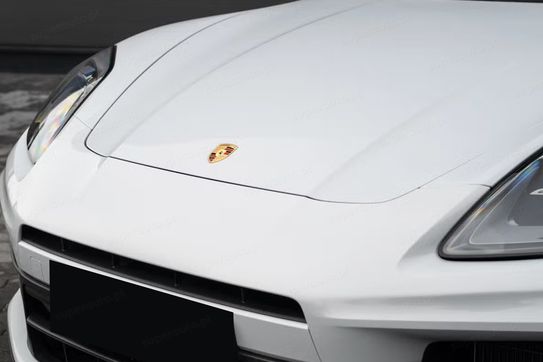 Porsche Panamera 4