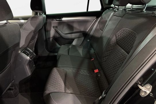 Skoda Superb 2.0 TDI DSG