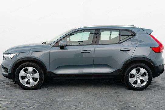 Volvo XC40 T3 Momentum Pro