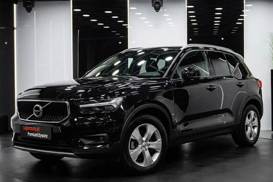 Volvo XC40 T3 Momentum Pro