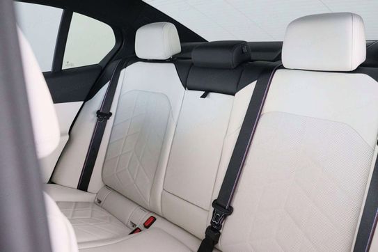 BMW Seria 5 520d M Sport